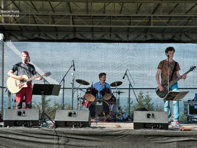 jak-chata-na-javorovem-oslavila-120-let